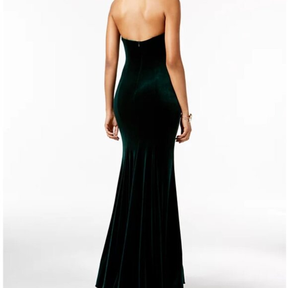 Floor length deep green velvet event dress - Picture 2 of 10